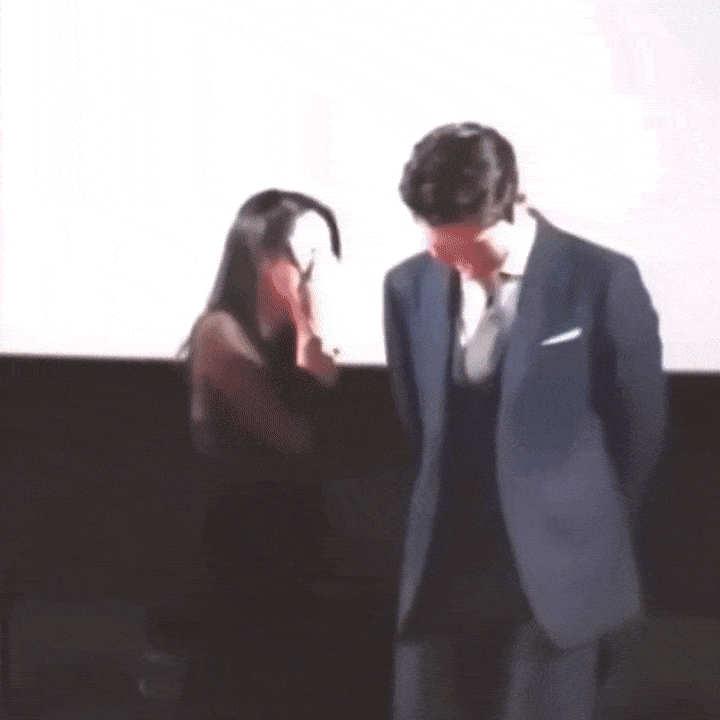 Hyun Bin bị "bóc trần" thói quen lãng mạn với Son Ye Jin, fan thốt lên: “Ngọt ngào đến thế này sao không rung động?” 4