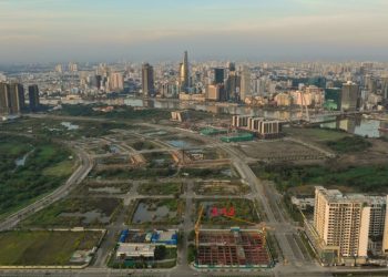 Không chỉ Tân Hoàng Minh, Capital One Financial cũng đặt mức giá tỷ USD cho lô đất 3-12 ở Thủ Thiêm (Ảnh: Hữu Khoa).