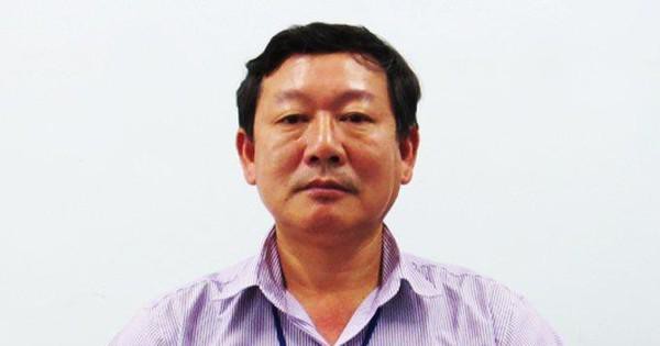 Giám đốc CDC Khánh Hoà Huỳnh Văn Dõng bị khởi tố, nhưng được tại ngoại