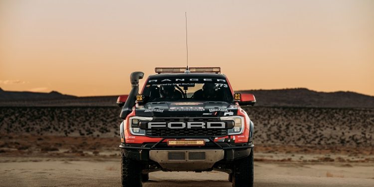 Ford công bố Ranger Raptor Thế hệ mới sẽ là chiếc xe địa hình mới nhất của hãng tham gia chinh phục giải đua SCORE International Baja 1000