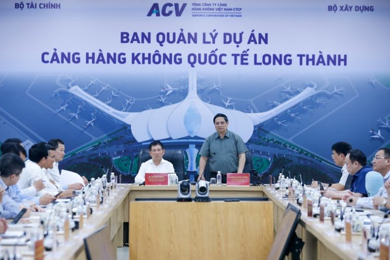 Thủ tướng: Không lùi tiến độ sân bay Long Thành, nếu chậm tiến độ thì thay người