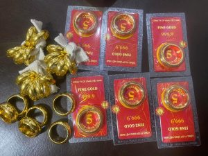Giá vàng hôm nay (22/3): Vàng trong nước “lao dốc không phanh”