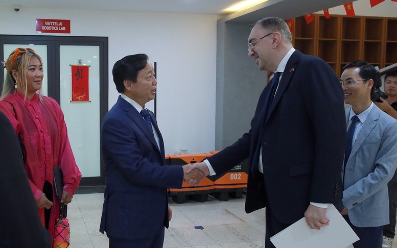 Giáo dục và đổi mới sáng tạo là tài nguyên chiến lược, là con đường để đất nước vươn mình 5
