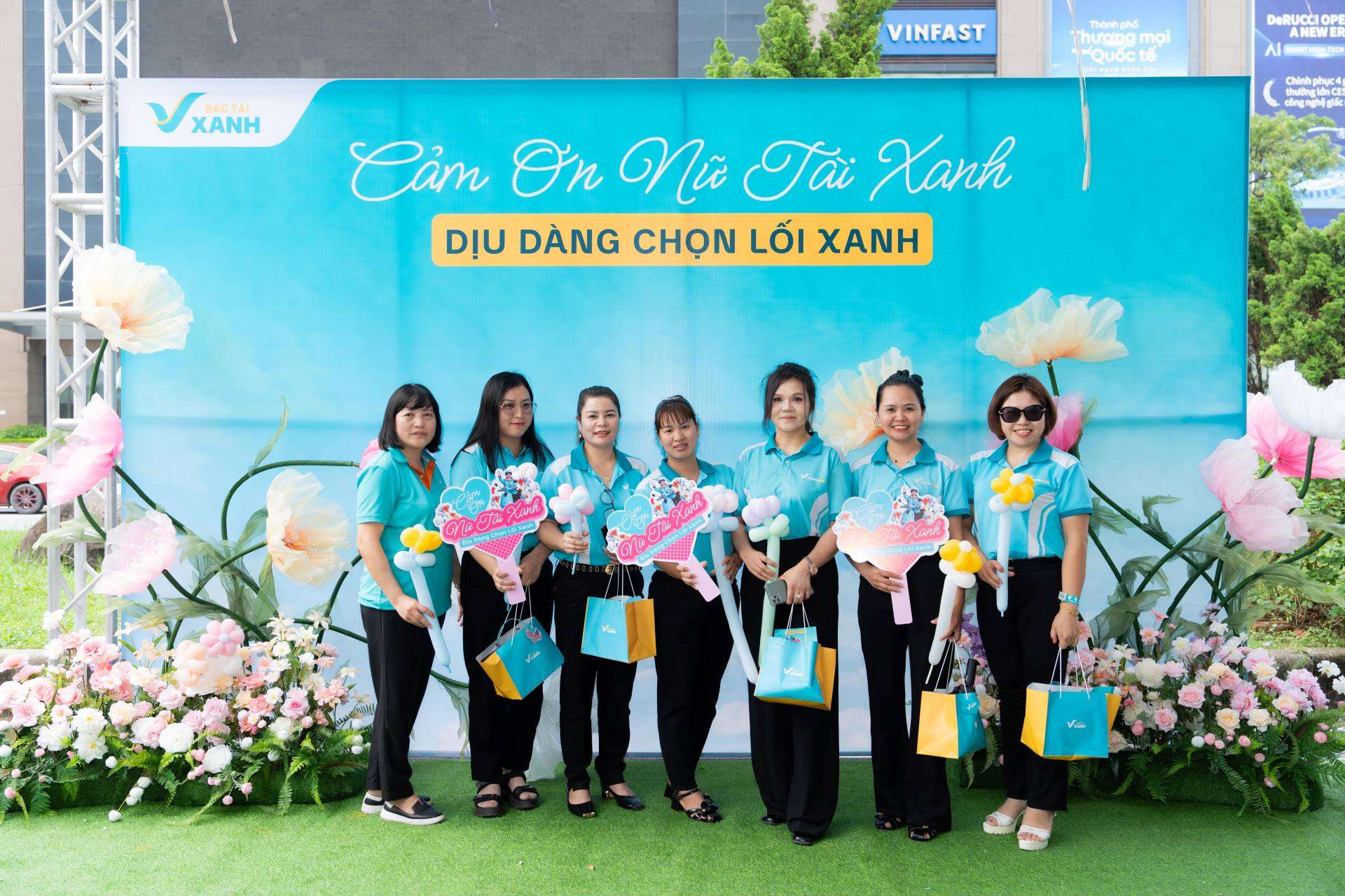 Ngày hội Tuyển dụng Bác Tài Xanh: Xanh SM mở ra cơ hội khởi nghiệp cho hàng trăm tài xế 68