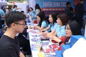 Giới hạn số nguyện vọng xét tuyển: Giảm 'ảo' trong tuyển sinh 3
